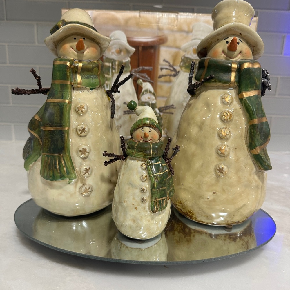 Festive Snowman Family Figurine Set